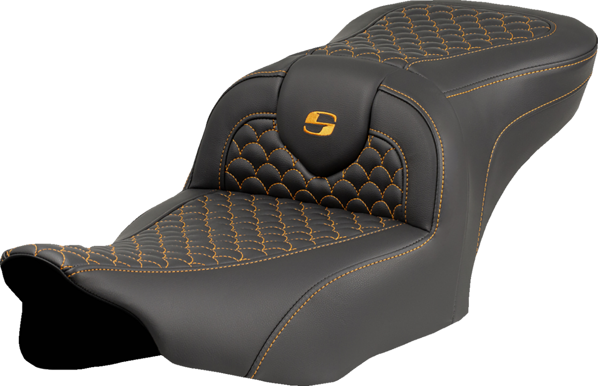 Saddlemen Roadsofa™ Seat - Dragon Scale Stitch - Gold Stitch - W/O Backrest - FLTR/FLHX '23-'24