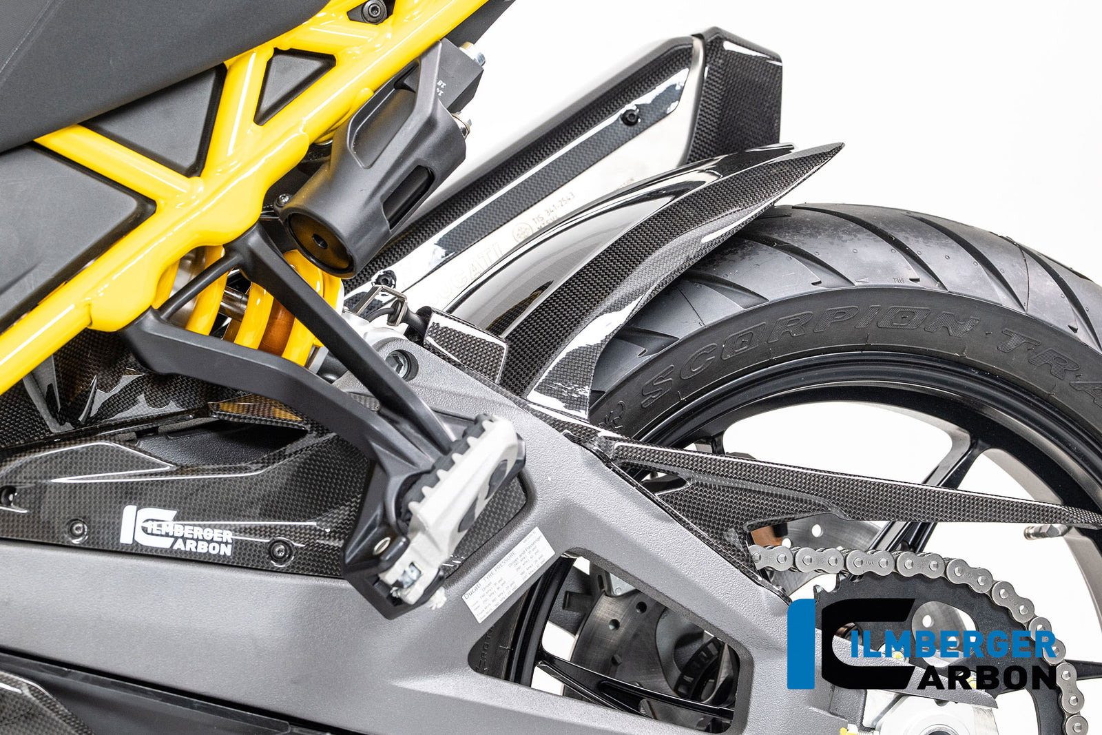Ilmberger Carbon Chain Guard Carbon Glossy Ducati Multistrada V4 2025