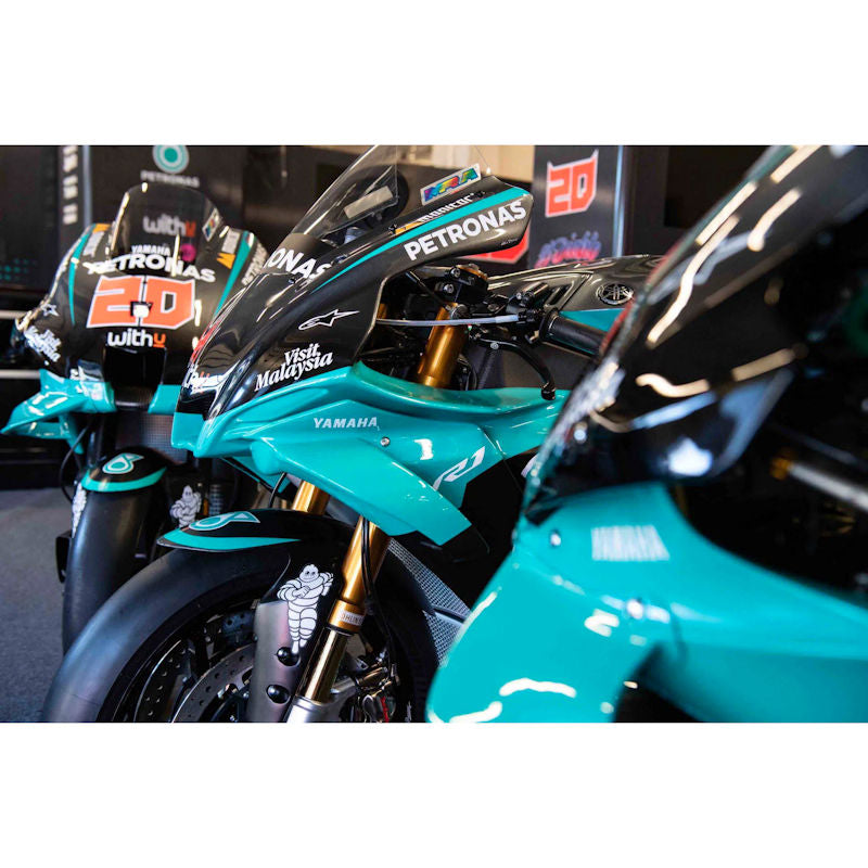 Yamaha Factory Carbon Fiber Aero Wing Winglets Set for Yamaha R1 R1M