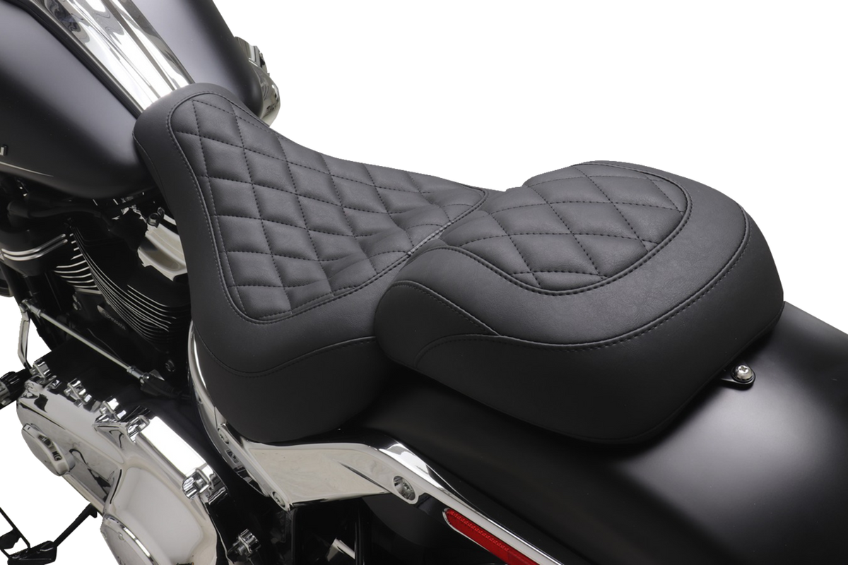 Mustang Wide Tripper™ Solo Seat - No Backrest - Diamond - Black Stitch - FXBR '23-'25