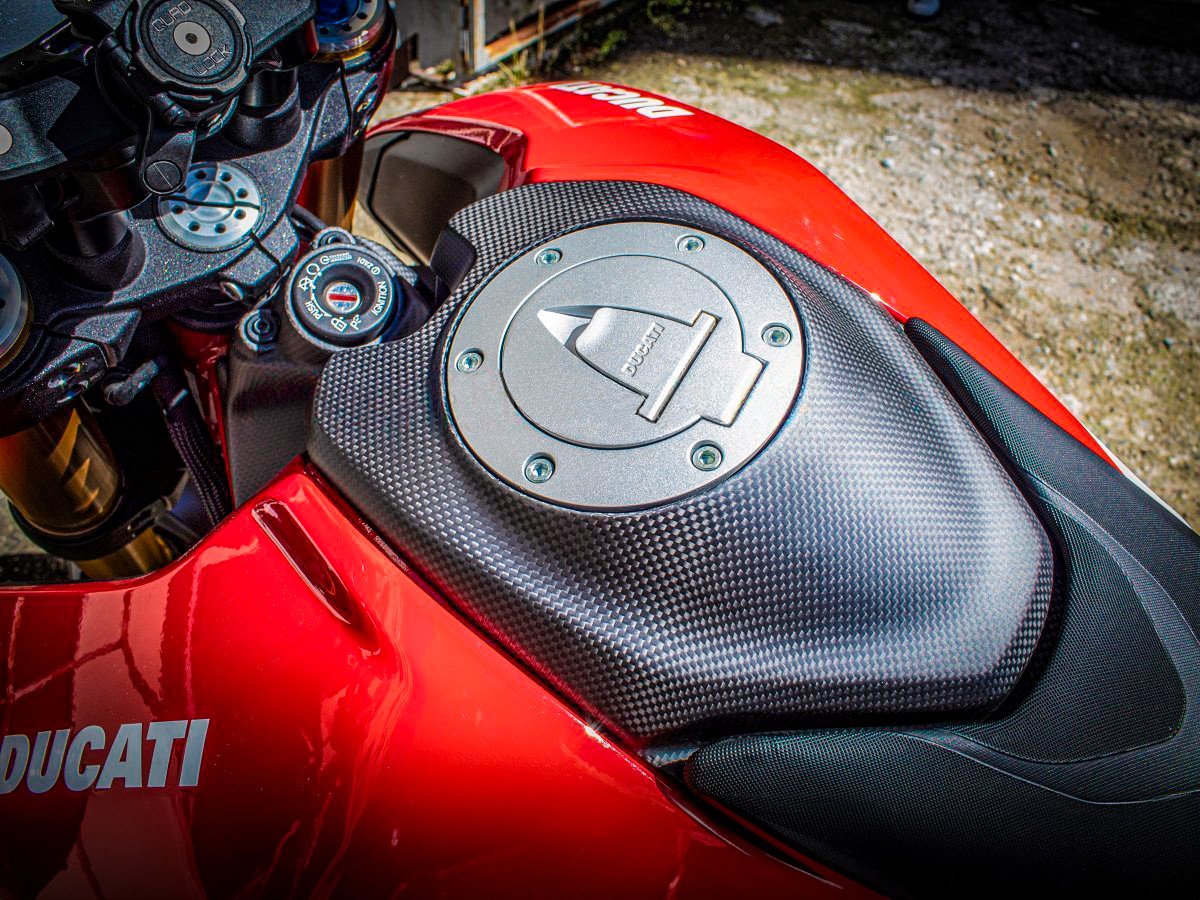 Ducabike DBK CRB192O - Hm 950 Carbon Tank Cover