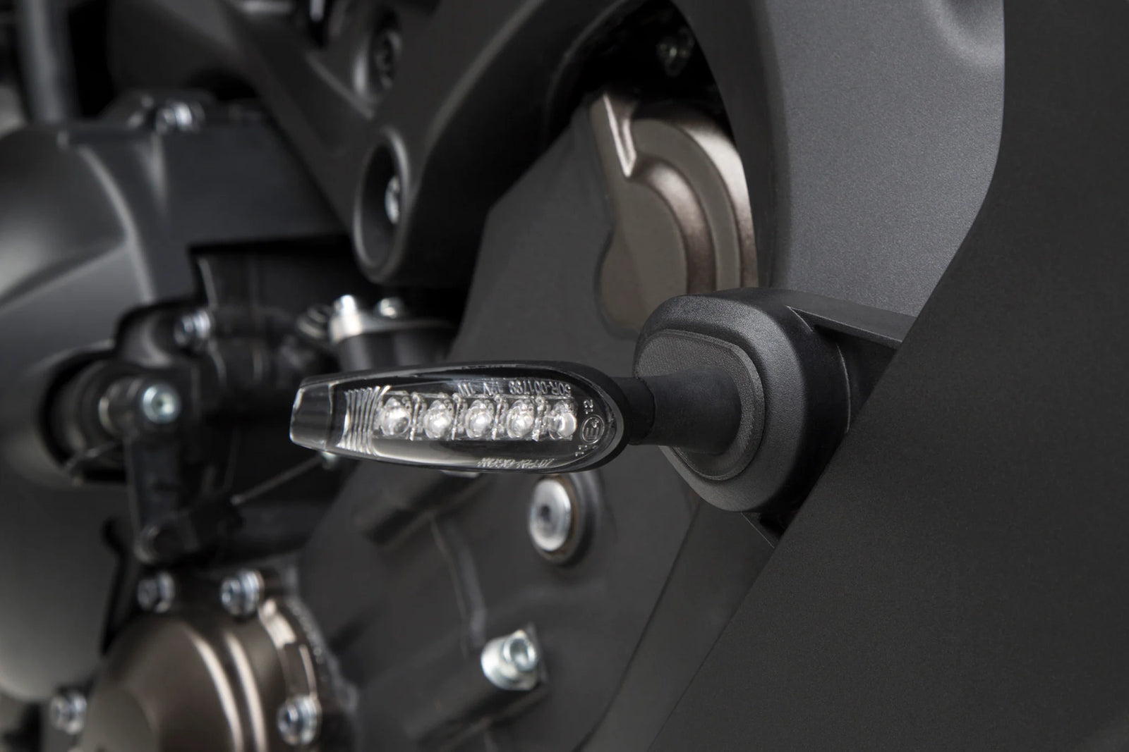 Yoshimura Yamaha FZ-09 2017 / MT-09 2018-19 Front Turn Signal Mount Plates