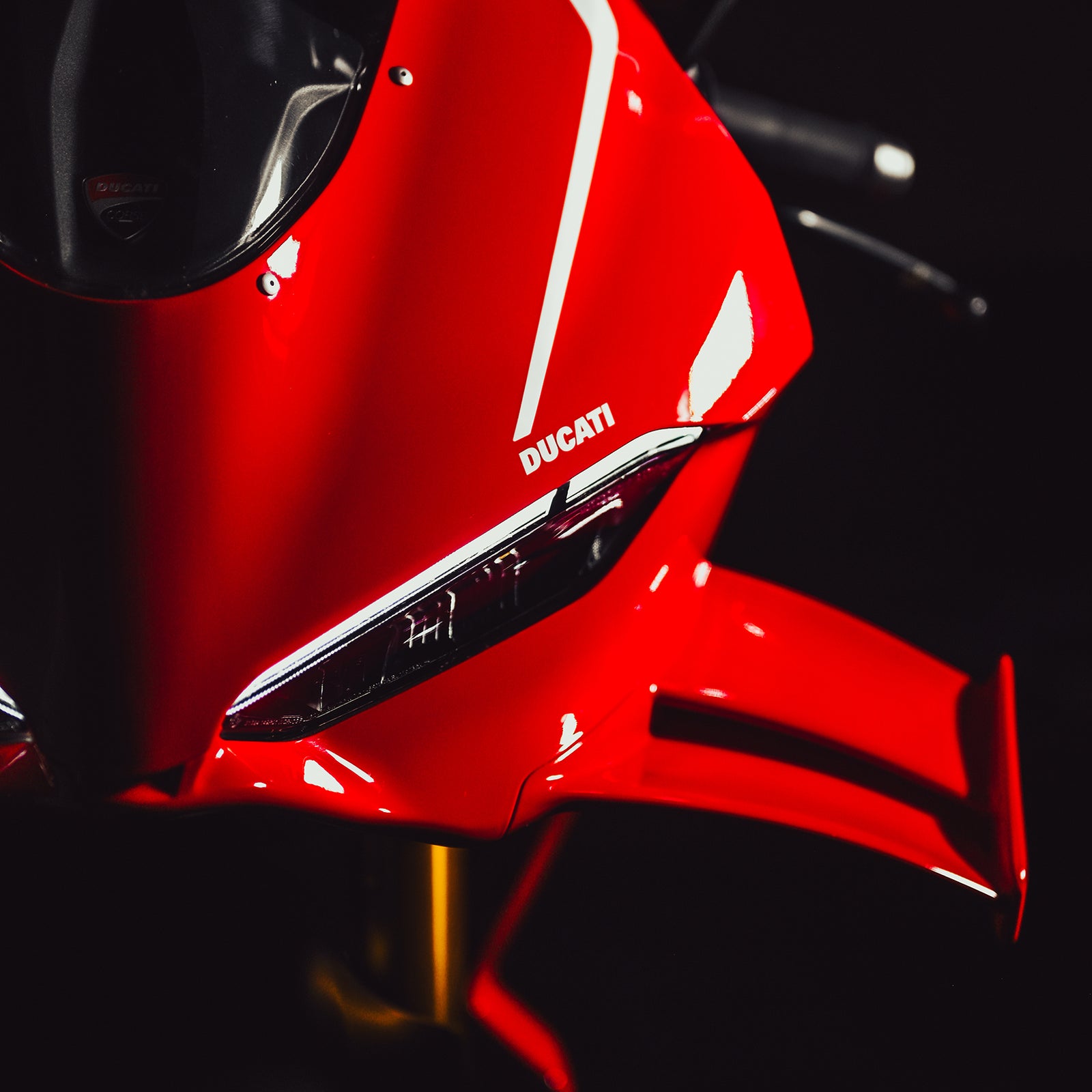 BT Moto 26V4RS2.jpg