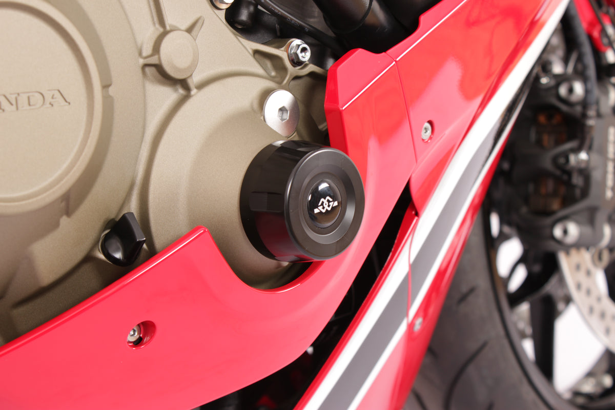 Gilles Tooling Engine Guard Right Black