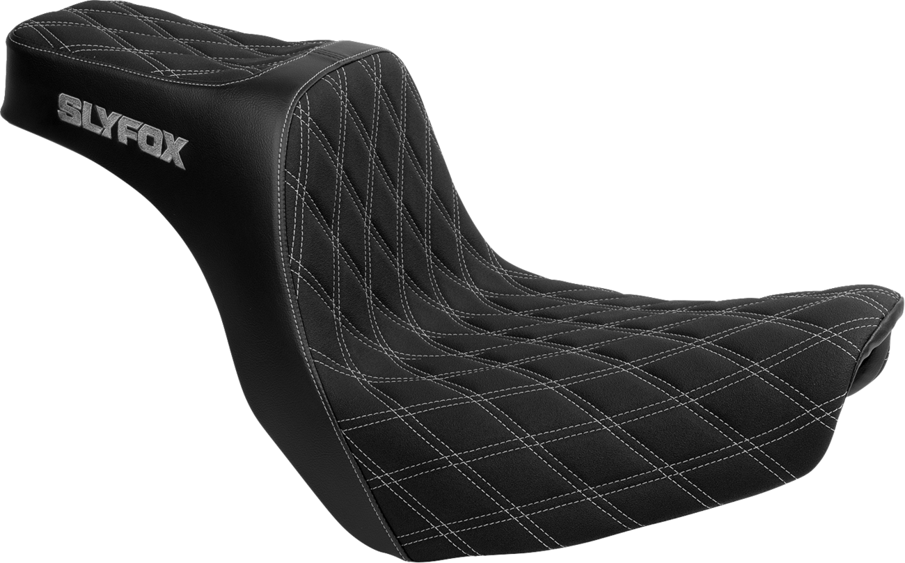 Slyfox High Noon Seat - Double Diamond - Silver Logo - Silver Stitch - FL/FX '18-'25