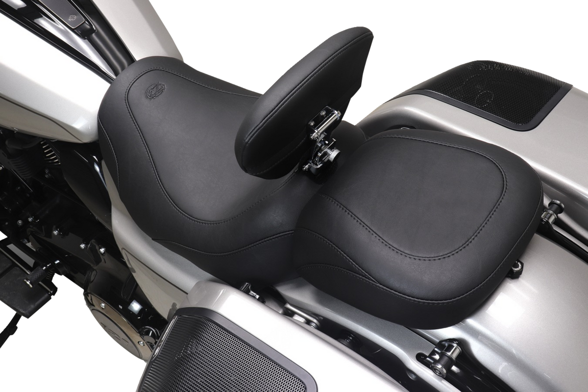 Mustang Wide Tripper™ Solo Seat - Backrest Receiver - Black Stitch - FLT/FLH '23-'26