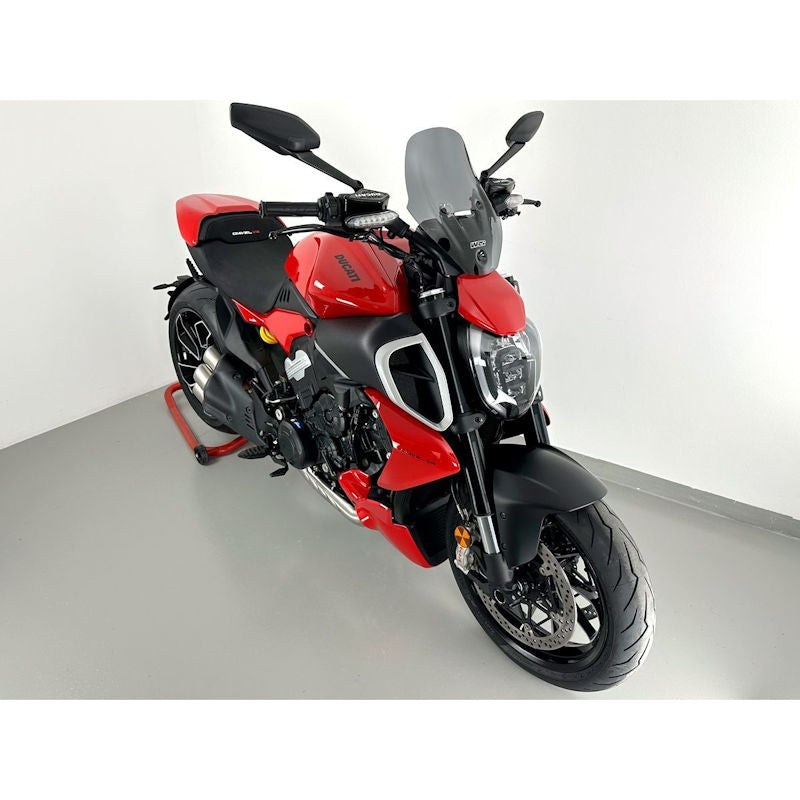 WRS Tall Touring Windscreen for Ducati Diavel V4