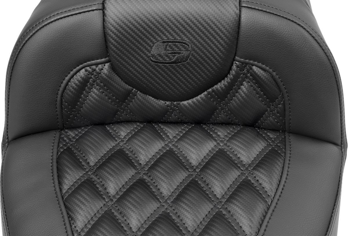 Saddlemen Roadsofa™ Extended Reach Seat - Without Backrest - Carbon Fiber - Lattice Stitch - FLTR/FLHX '23-'24