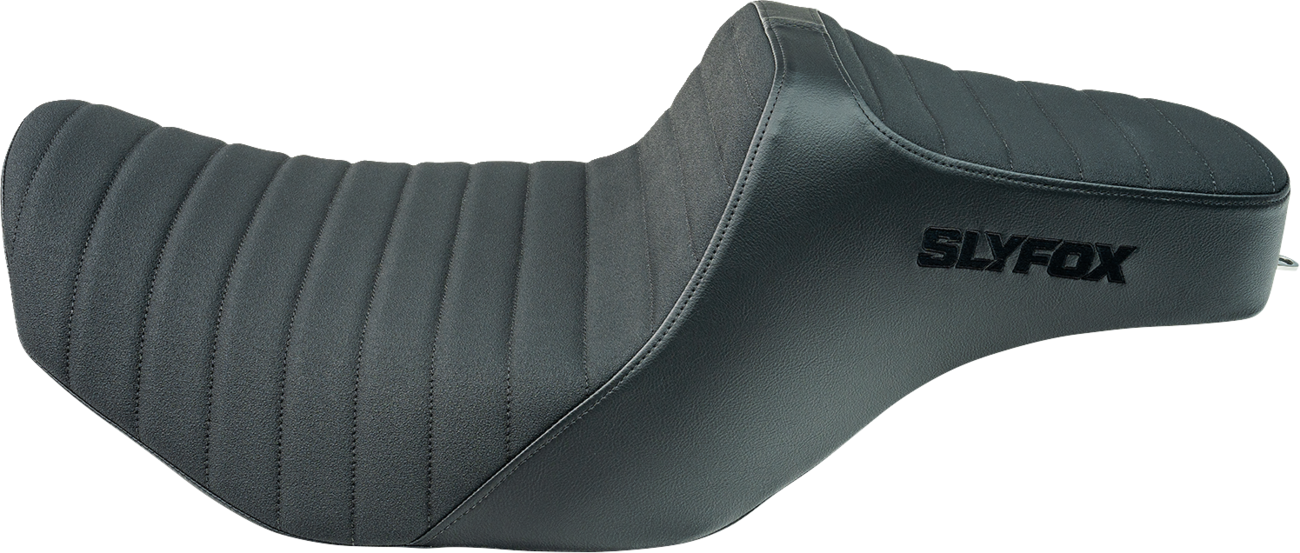Slyfox High Noon Seat - Vinyl - Classic Stitch - Black Logo - FLH/FLT '23-'24