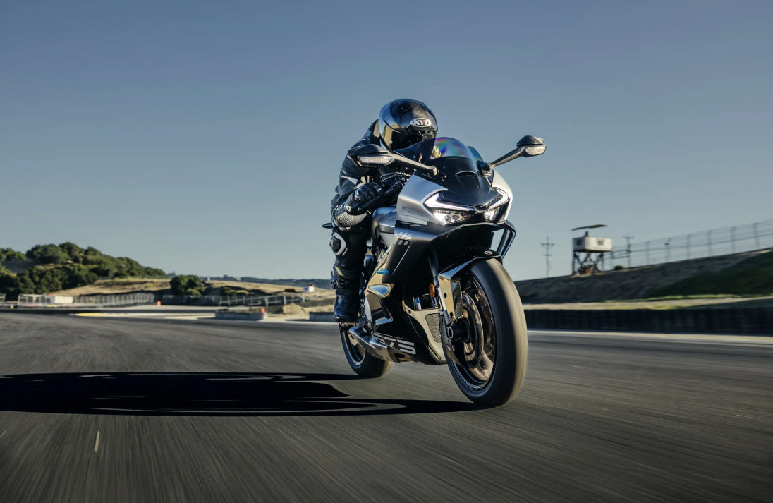 BT Moto CFMoto675TN.jpg