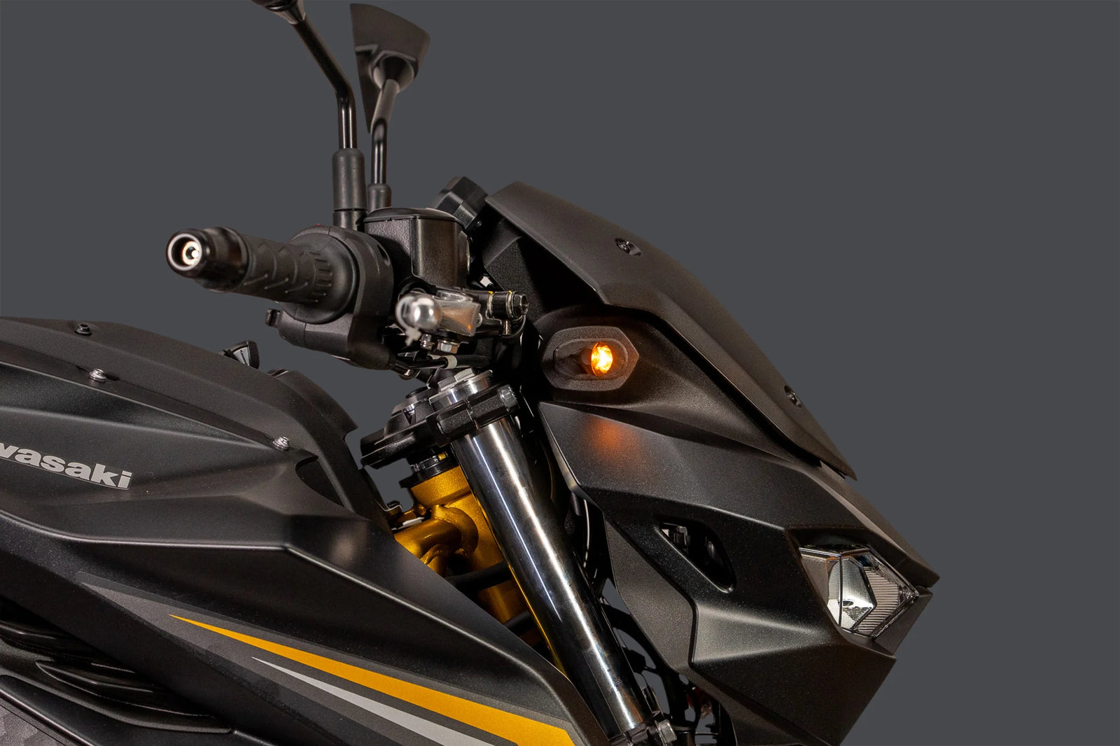 Yoshimura Z650 2026 Front Turn Signal Mount Plates