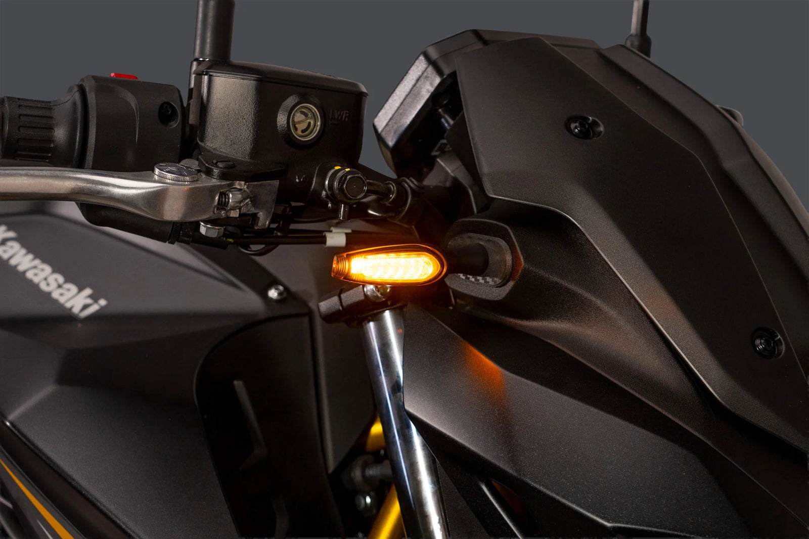 Yoshimura Z650 2026 Front Turn Signal Mount Plates